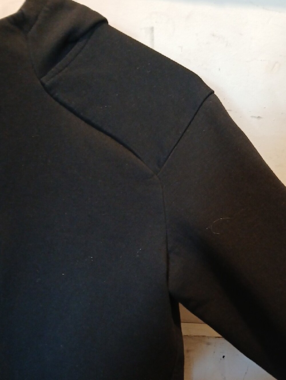 Boys Black Old Navy Dynamic Fleece Zip Up Hoodie Size XL - Picture 3 of 5